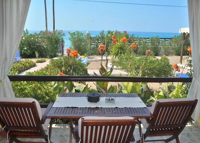 Beachfront House Eftichia Άγιος Γόρδιος