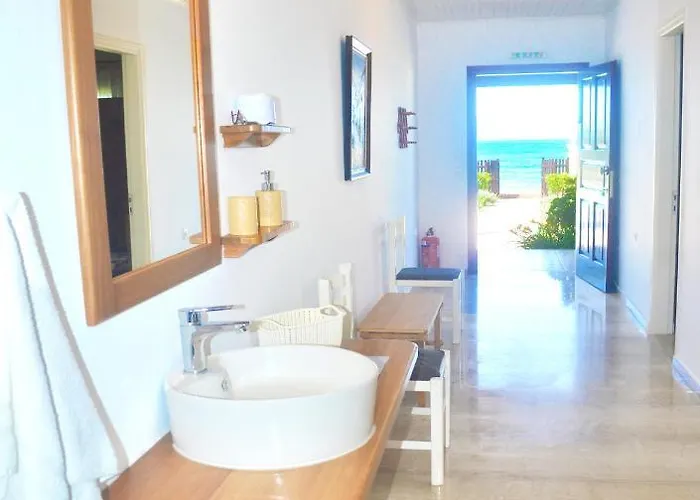 Beachfront House Eftichia Σπίτι διακοπών