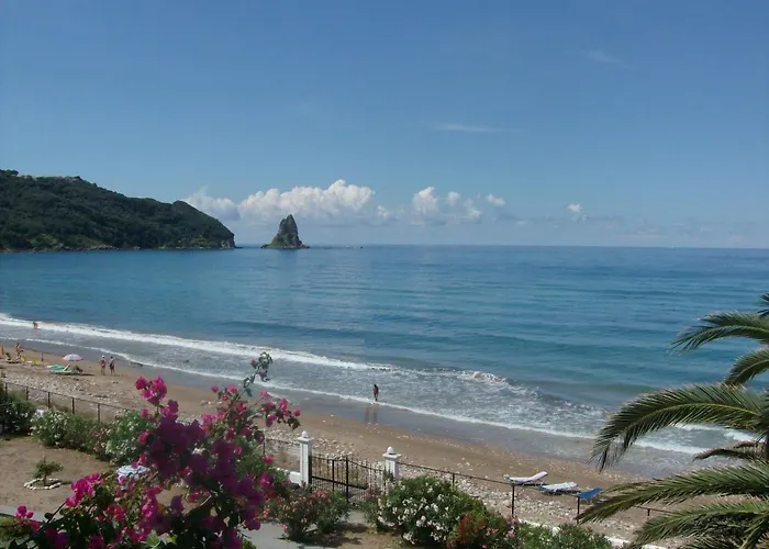 Beachfront House Eftichia Σπίτι διακοπών *