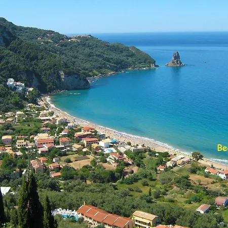 Beachfront House Eftichia Vakantiehuis *