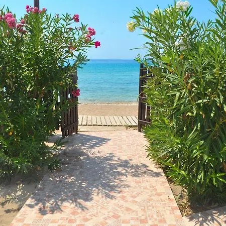 Vakantiehuis Beachfront House Eftichia Agios Gordios (Corfu)