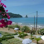 Beachfront House Eftichia * 아기오스고르디오스