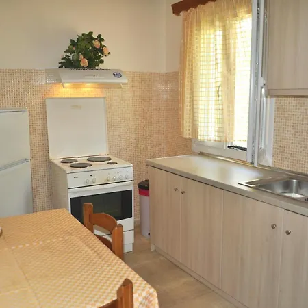 Nyaraló Beachfront House Eftichia Ájosz Górdiosz