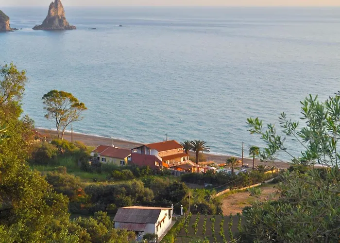 Beachfront House Eftichia Tatil Evi